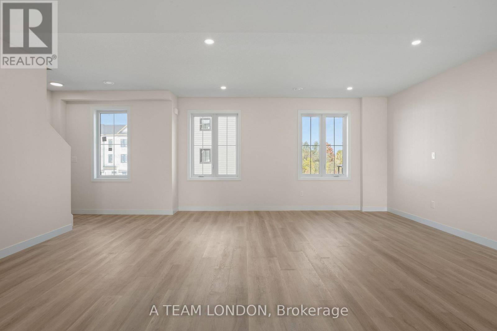 193 - 310 Callaway Road, London North, Ontario N6G 0N8 - Photo 13 - X12472661