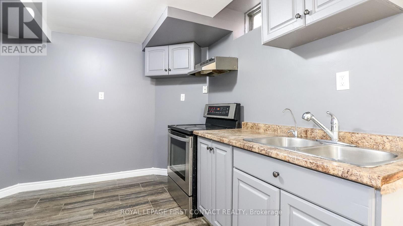 194 Kozlov Street, Barrie, Ontario  L4N 7H6 - Photo 33 - S12476152