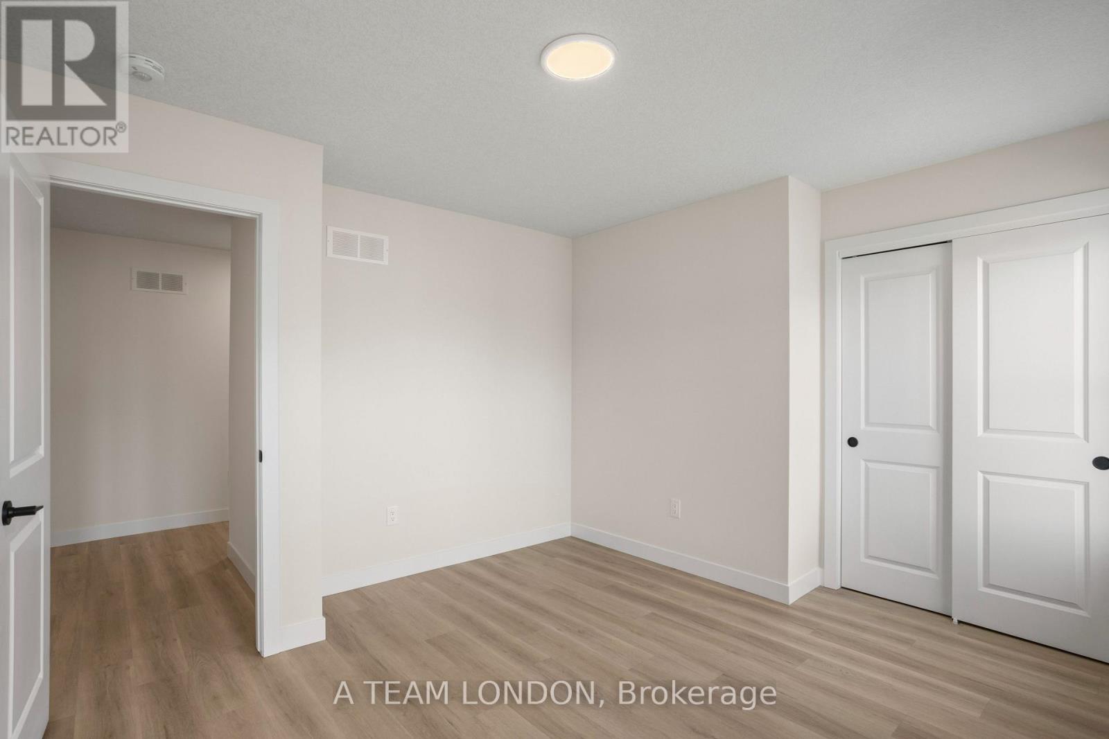 193 - 310 Callaway Road, London North, Ontario N6G 0N8 - Photo 25 - X12472661