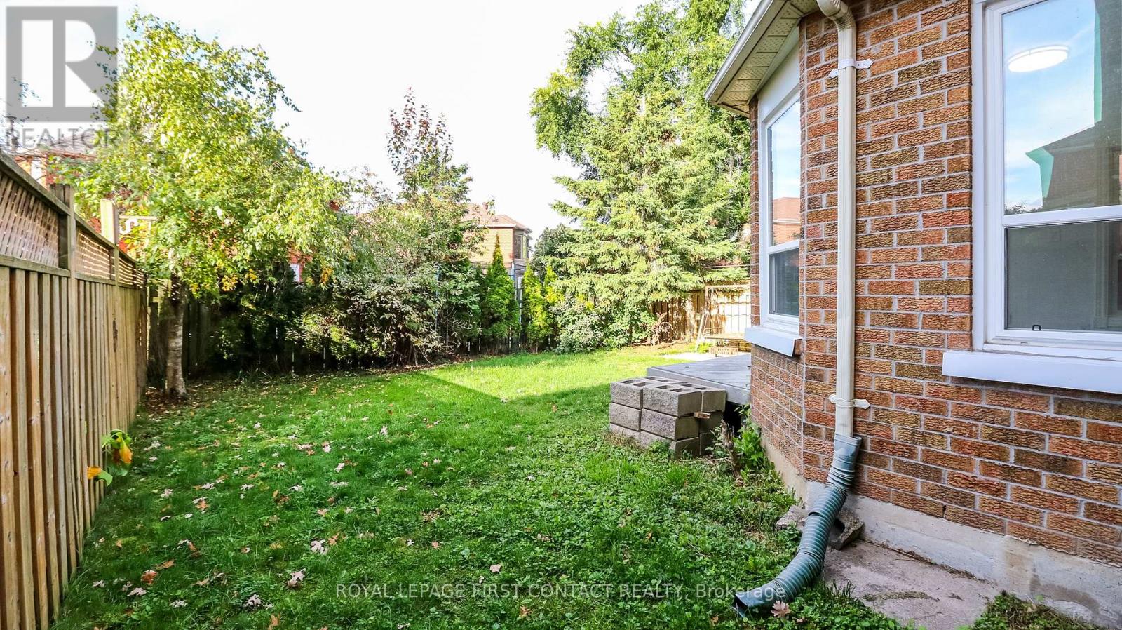 194 Kozlov Street, Barrie, Ontario  L4N 7H6 - Photo 40 - S12476152