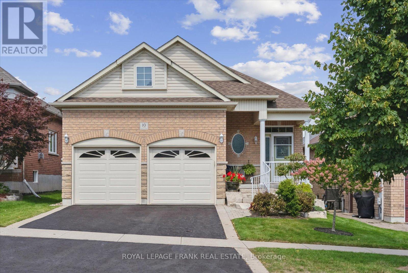 10 BINGHAM GATE, Clarington, Ontario