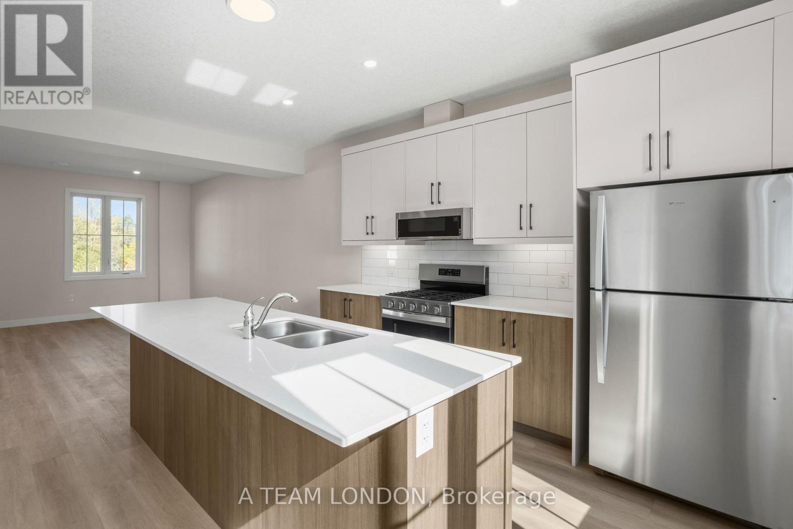 193 - 310 Callaway Road, London North, Ontario N6G 0N8 - Photo 8 - X12472661