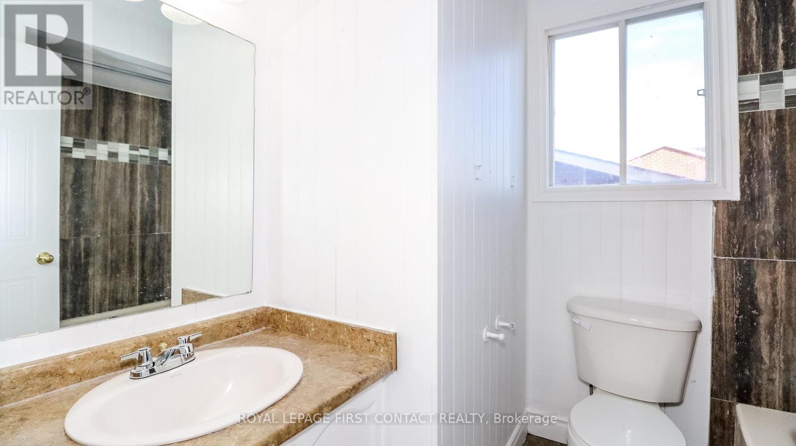 194 Kozlov Street, Barrie, Ontario  L4N 7H6 - Photo 30 - S12476152