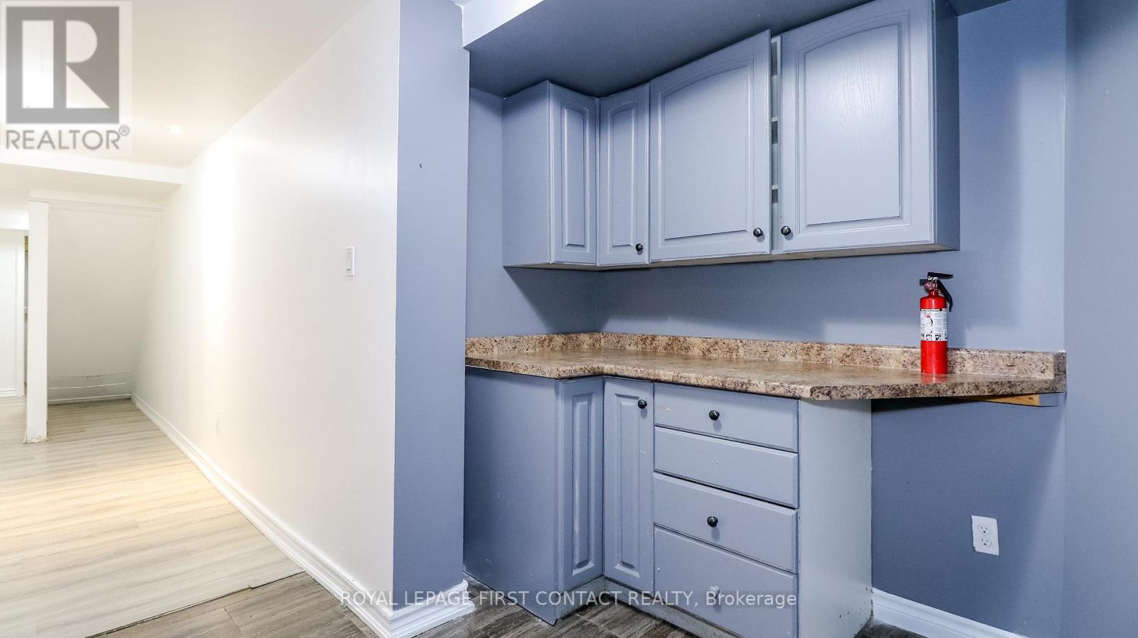 194 Kozlov Street, Barrie, Ontario  L4N 7H6 - Photo 34 - S12476152
