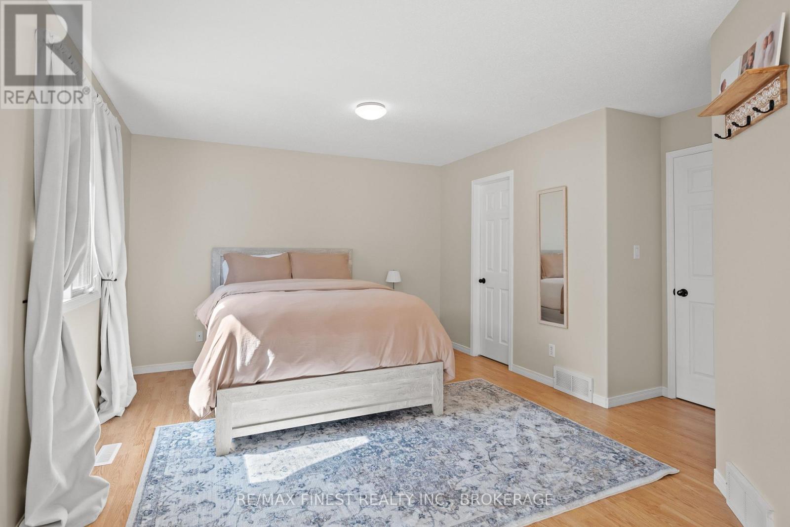 1032 Redwood Crescent, Kingston (City Northwest), Ontario  K7P 3G7 - Photo 12 - X12475998