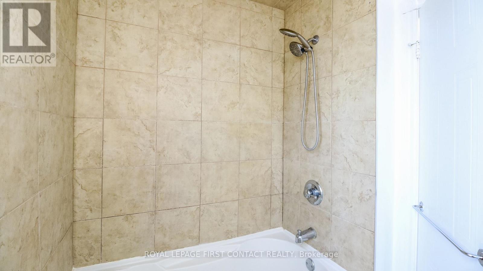 194 Kozlov Street, Barrie, Ontario  L4N 7H6 - Photo 24 - S12476152