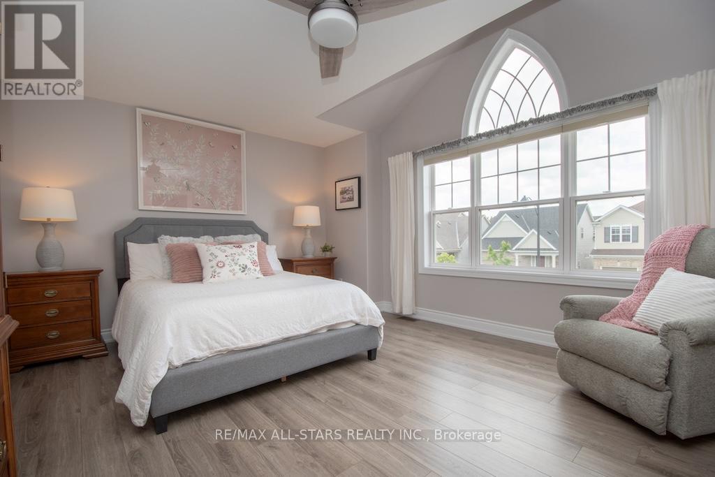 10 Silverbrook Avenue, Kawartha Lakes, Ontario  K9V 0L9 - Photo 19 - X12377263