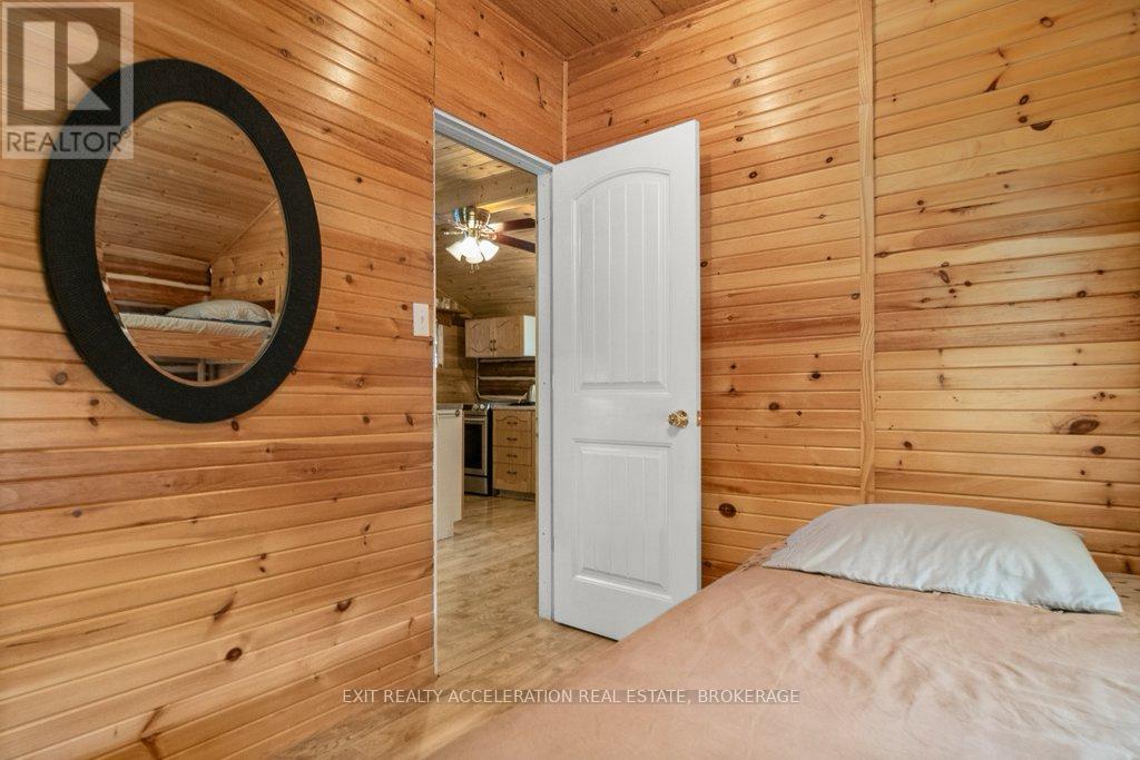 1049 Hawthorn Lane, Frontenac (Frontenac Centre), Ontario  K0H 2P0 - Photo 20 - X12476042