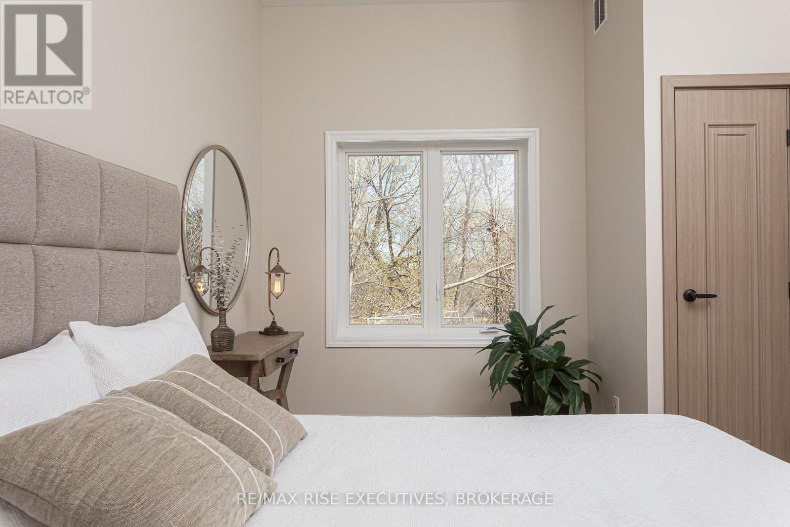 506 - 847 Development Drive, Kingston (South Of Taylor-Kidd Blvd), Ontario  K7M 4W6 - Photo 18 - X12476109