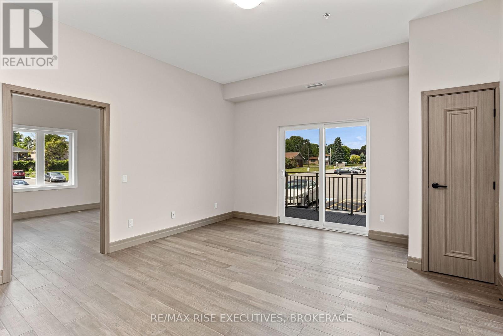 219 - 847 Development Drive, Kingston (South Of Taylor-Kidd Blvd), Ontario  K7M 4W6 - Photo 10 - X12476110
