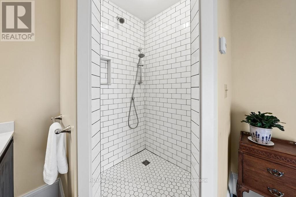 7 Forin Street, Belleville, Ontario  K8N 2H5 - Photo 39 - X12430767