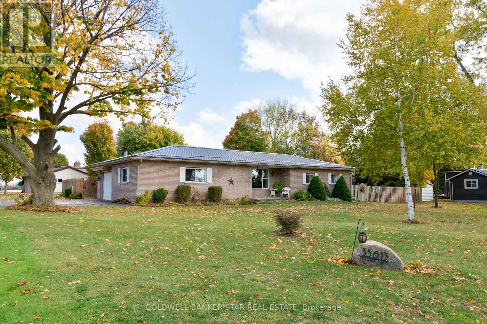 35613 Victoria Street, Southwold, Ontario  N0L 1K0 - Photo 3 - X12475325