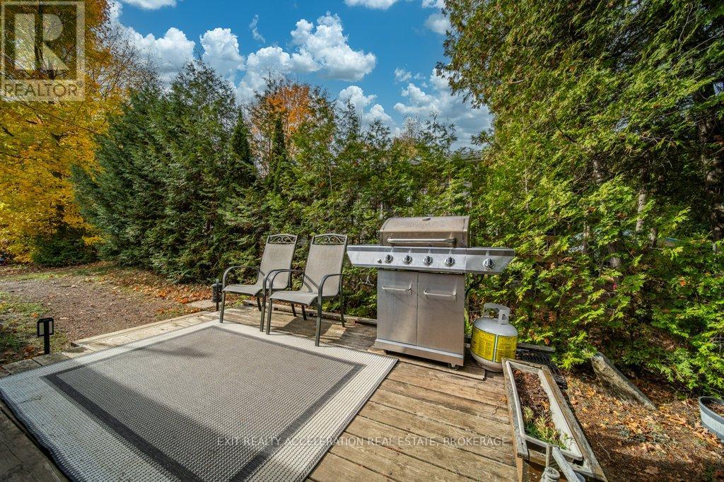 1049 Hawthorn Lane, Frontenac (Frontenac Centre), Ontario  K0H 2P0 - Photo 6 - X12476042