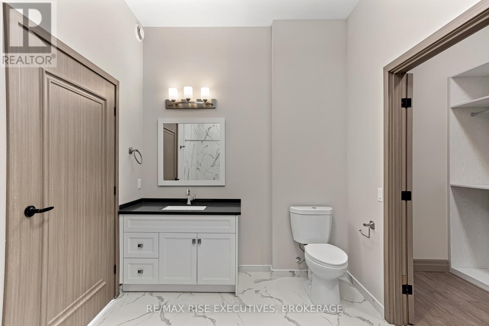 219 - 847 Development Drive, Kingston (South Of Taylor-Kidd Blvd), Ontario  K7M 4W6 - Photo 18 - X12476110