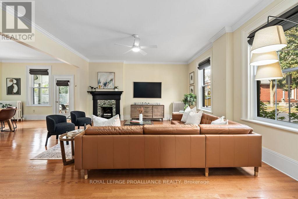 7 Forin Street, Belleville, Ontario  K8N 2H5 - Photo 8 - X12430767