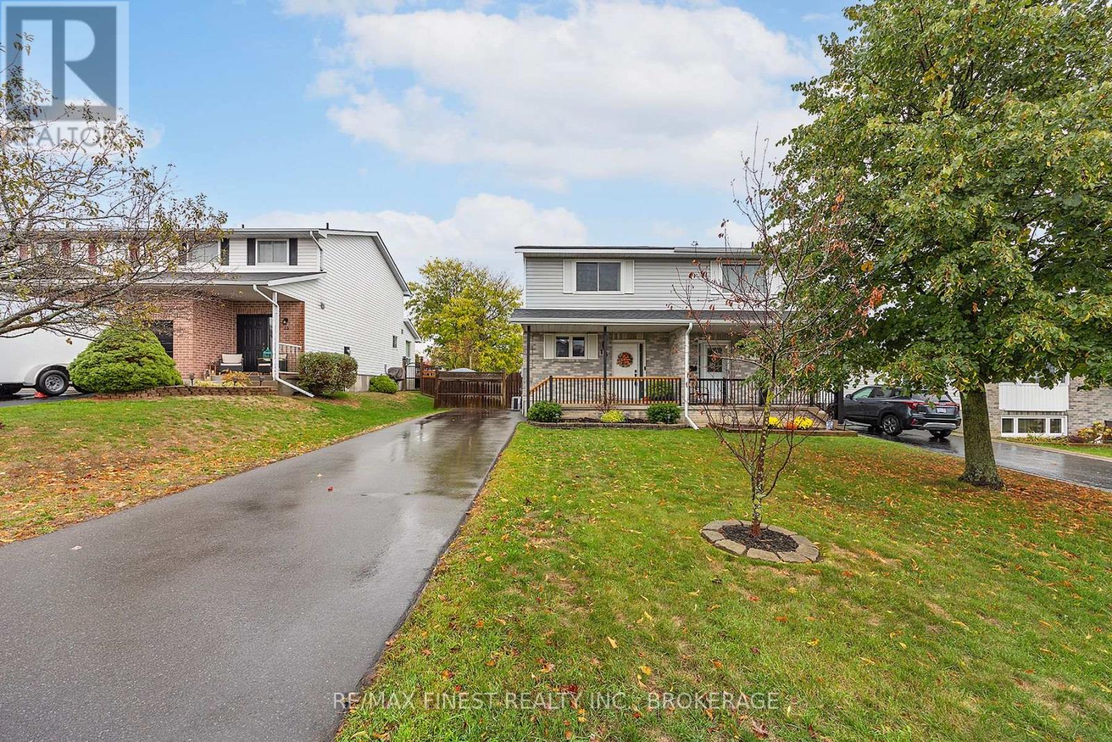 13 Clifford Street, Loyalist (Amherstview), Ontario  K7N 1Y6 - Photo 2 - X12477896