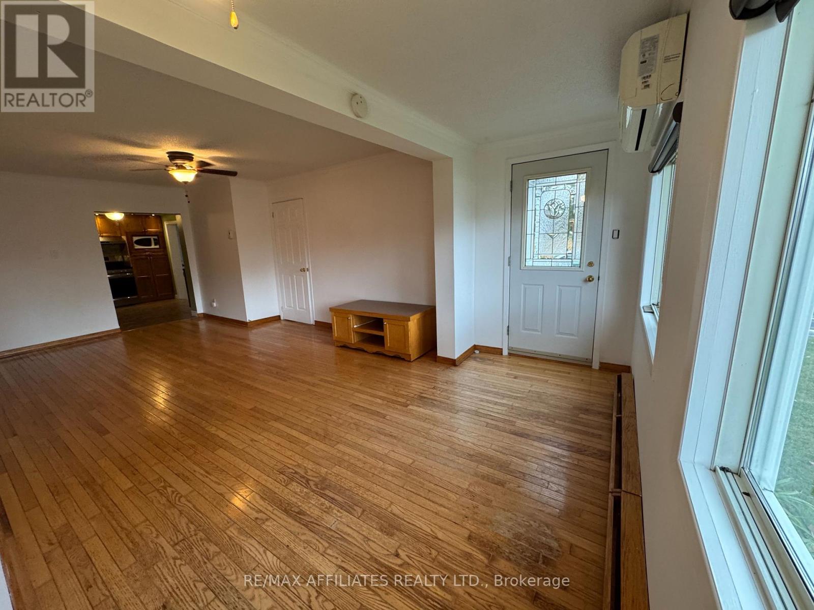 3971 Champlain Street, Clarence-Rockland, Ontario  K0A 1E0 - Photo 7 - X12294150