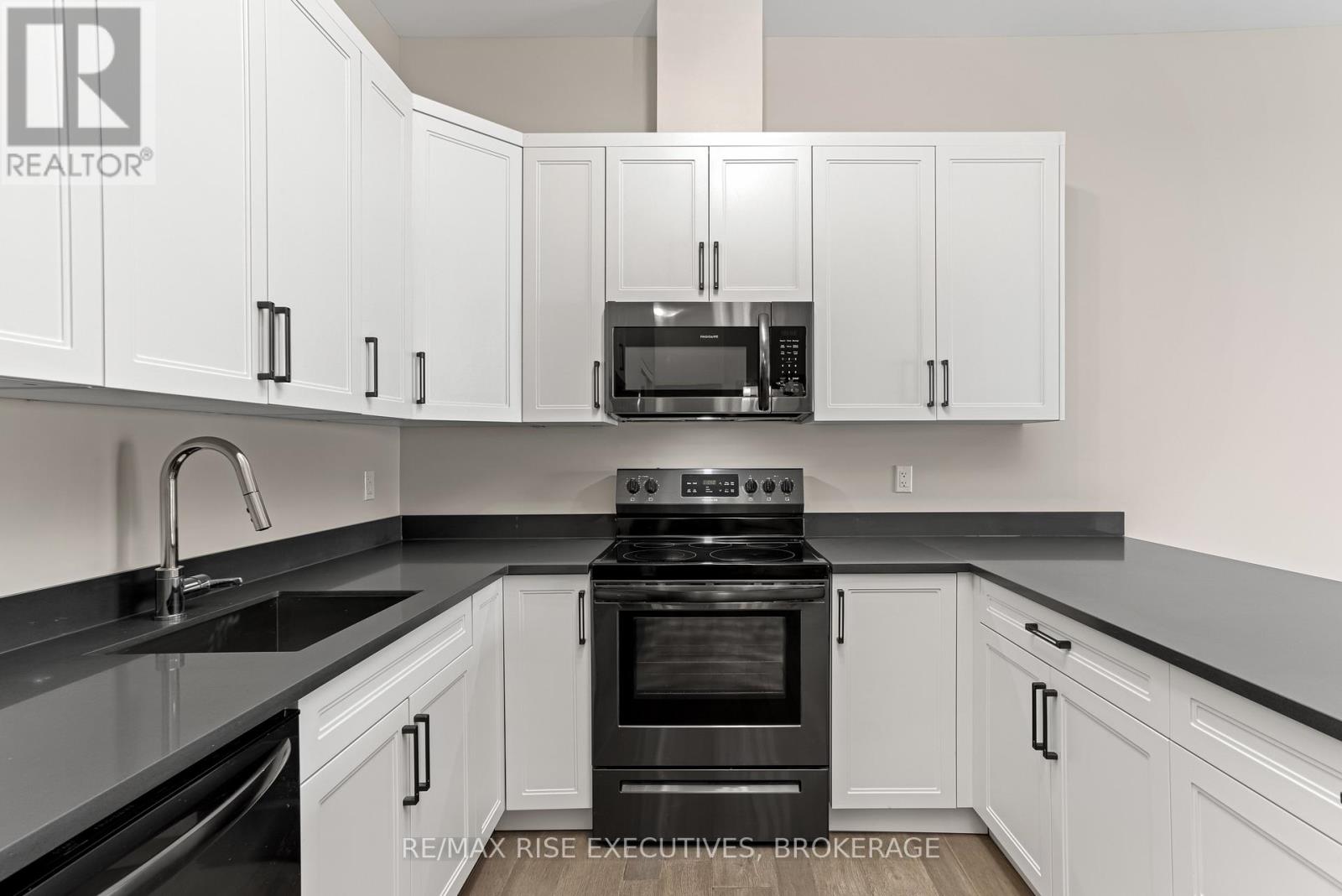 219 - 847 Development Drive, Kingston (South Of Taylor-Kidd Blvd), Ontario  K7M 4W6 - Photo 7 - X12476110