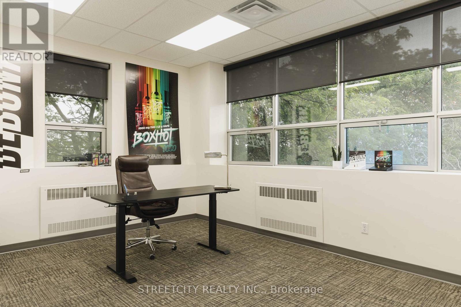 215 - 516 John Street N, Aylmer, Ontario N5H 2B8 - Photo 14 - X12475942