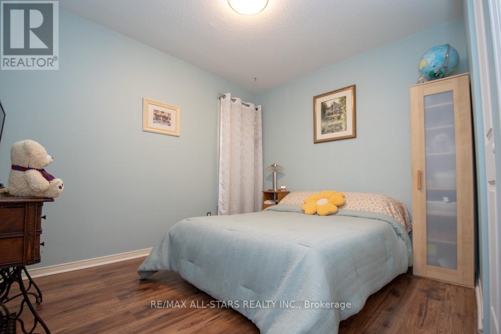176 Elgin Street, Kawartha Lakes, Ontario  K9V 6B3 - Photo 26 - X12454119