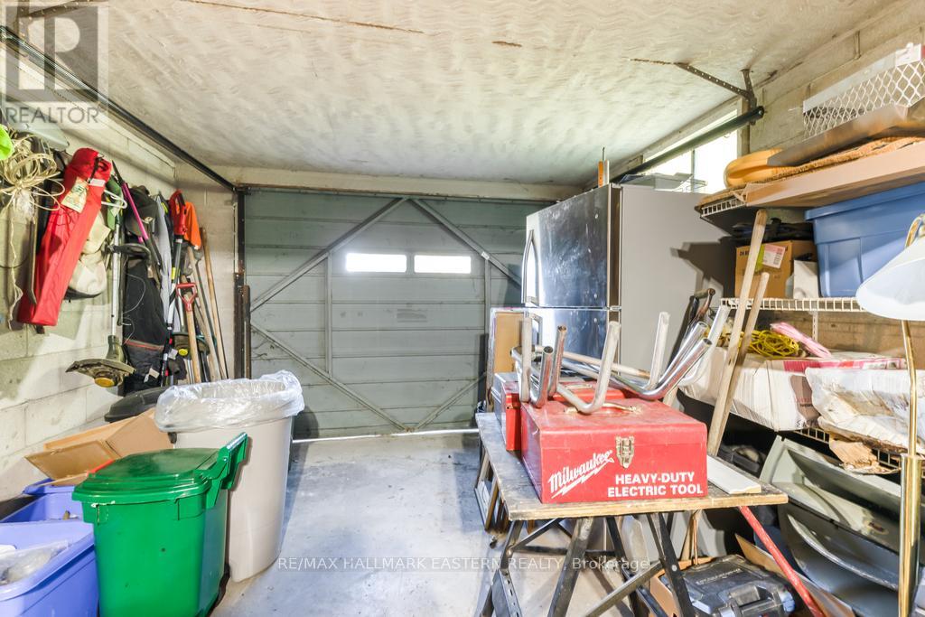 1013 Nicholl's Boulevard, Selwyn, Ontario  K0L 1H0 - Photo 32 - X12457024