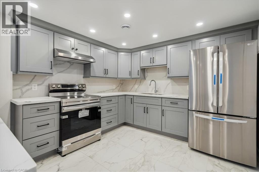 4 Sunrow Gate, Hamilton, Ontario  L8E 5C1 - Photo 44 - 40781552