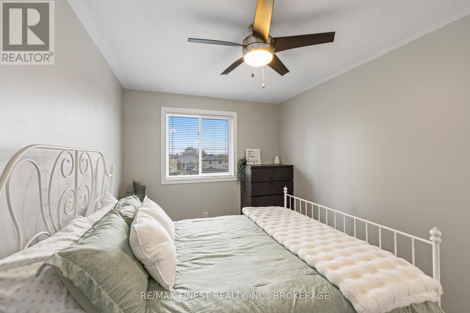 13 Clifford Street, Loyalist (Amherstview), Ontario  K7N 1Y6 - Photo 25 - X12477896