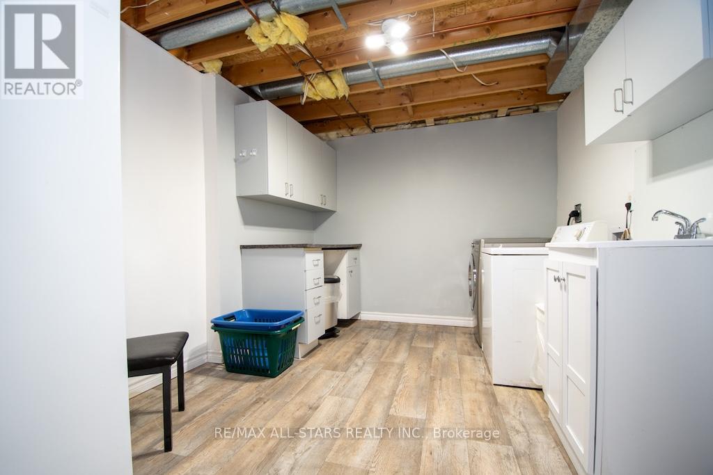 176 Elgin Street, Kawartha Lakes, Ontario  K9V 6B3 - Photo 39 - X12454119