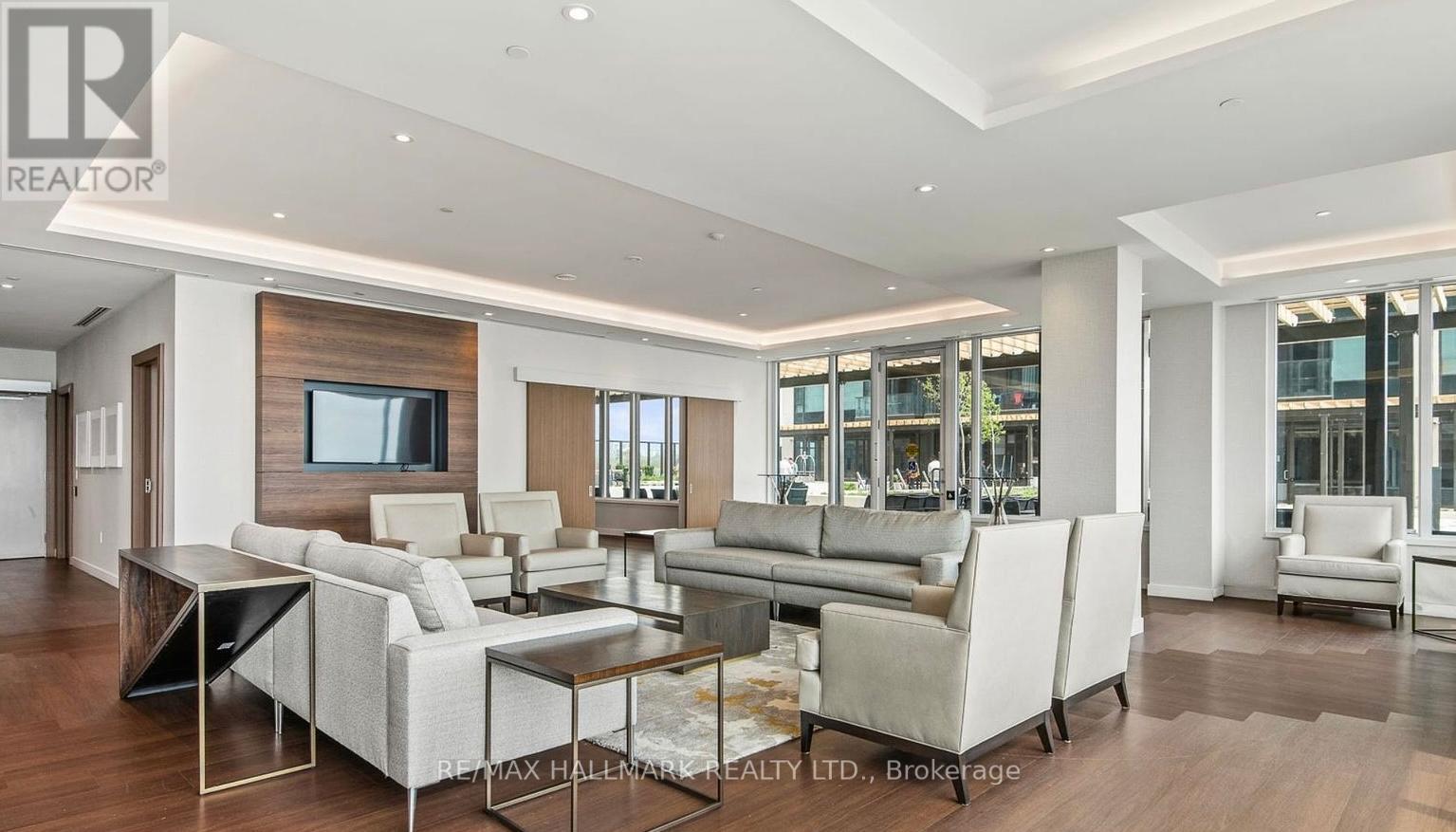 1502 - 1928 Lake Shore Boulevard W, Toronto, Ontario  M6S 0B1 - Photo 19 - W12394444