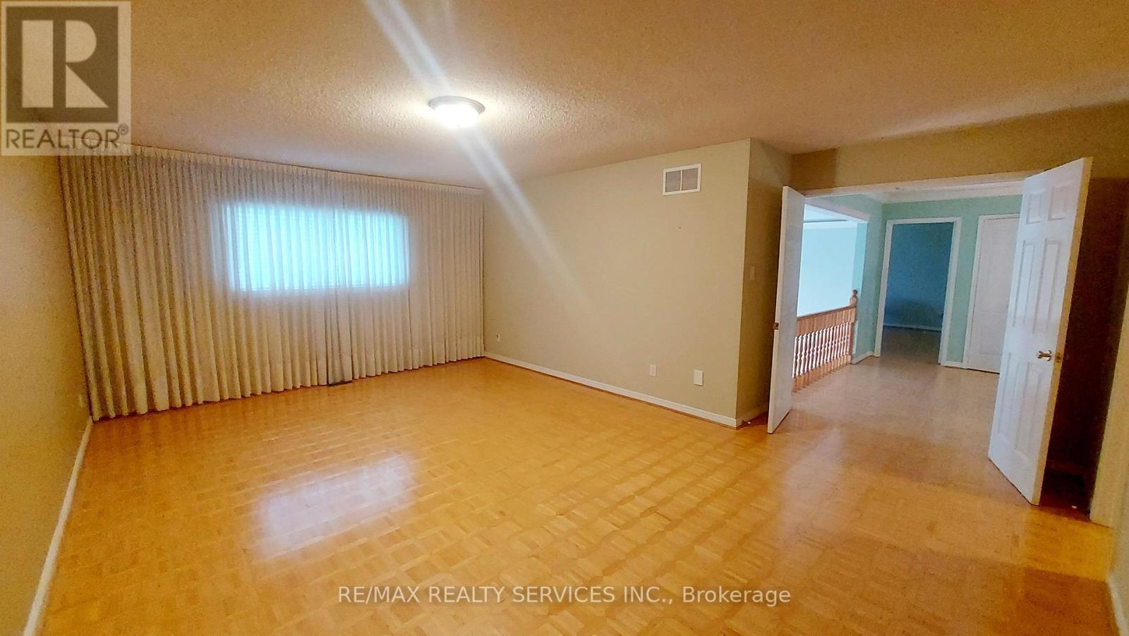 26 Hacienda Court, Brampton, Ontario  L6Z 3J1 - Photo 31 - W12348242