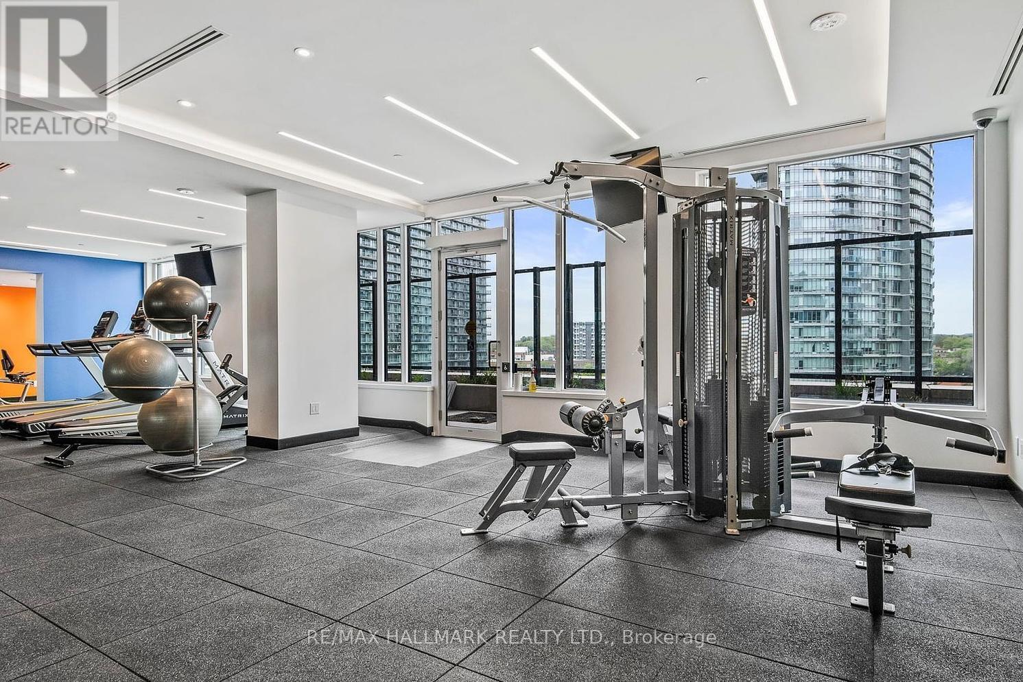 1502 - 1928 Lake Shore Boulevard W, Toronto, Ontario  M6S 0B1 - Photo 17 - W12394444