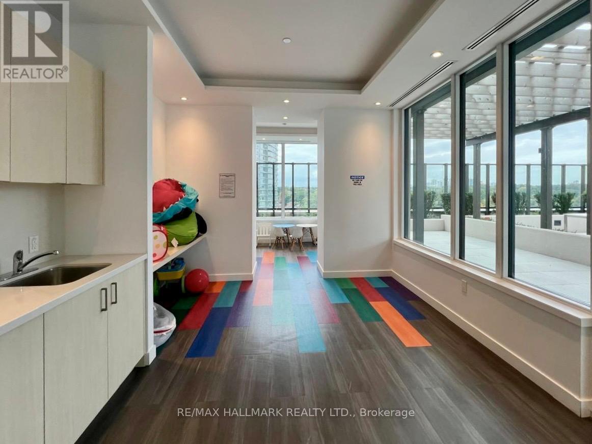 1502 - 1928 Lake Shore Boulevard W, Toronto, Ontario  M6S 0B1 - Photo 21 - W12394444