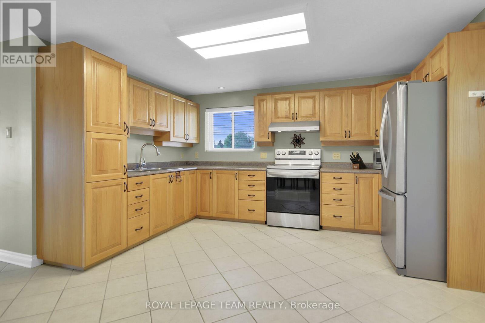 5745 Fourth Line Road, Ottawa, Ontario  K0A 2T0 - Photo 13 - X12466552