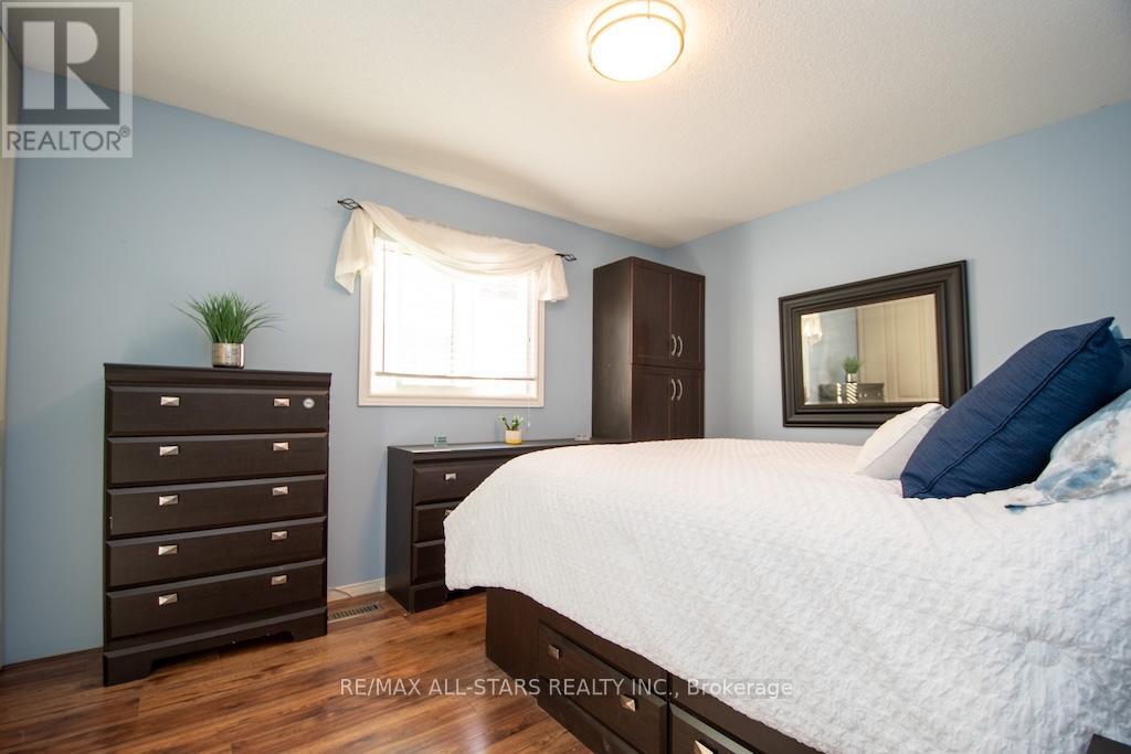 176 Elgin Street, Kawartha Lakes, Ontario  K9V 6B3 - Photo 28 - X12454119