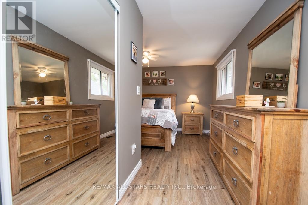 25 Maryknoll Avenue, Kawartha Lakes, Ontario  K9V 1A7 - Photo 19 - X12466084
