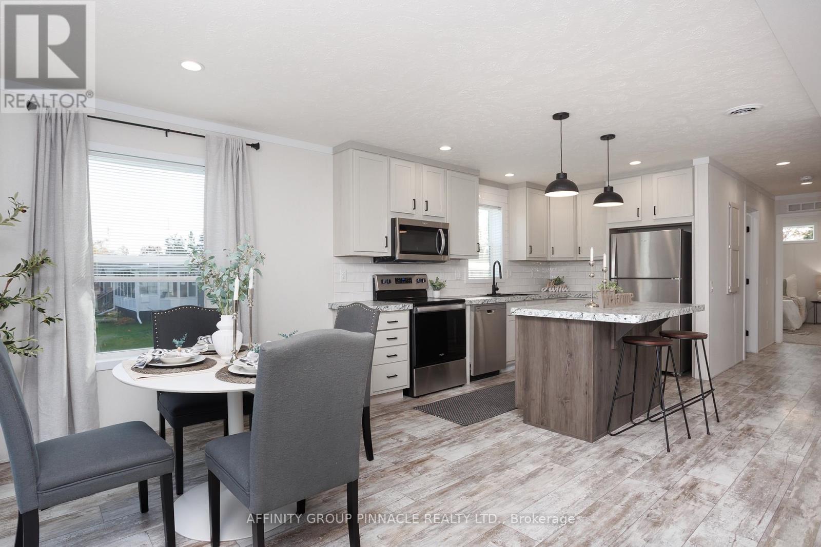 1 Vista Drive, Kawartha Lakes, Ontario  K9V 0H7 - Photo 17 - X12457033