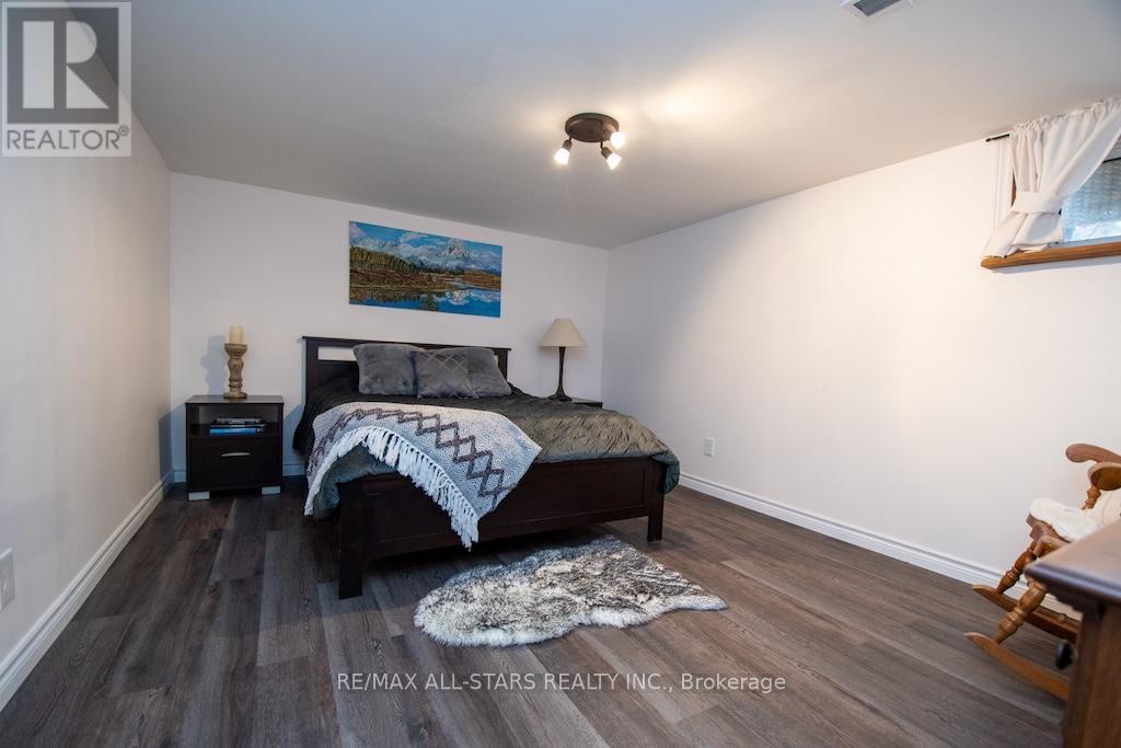 25 Maryknoll Avenue, Kawartha Lakes, Ontario  K9V 1A7 - Photo 31 - X12466084