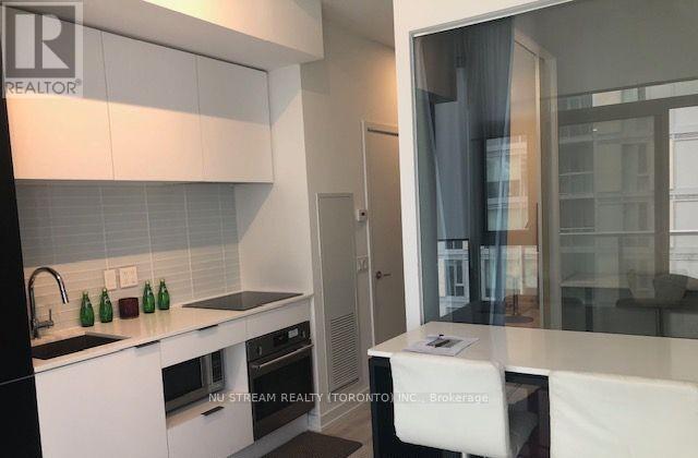 1202 - 33 Helendale Avenue, Toronto, Ontario  M4R 0A4 - Photo 6 - C12475976