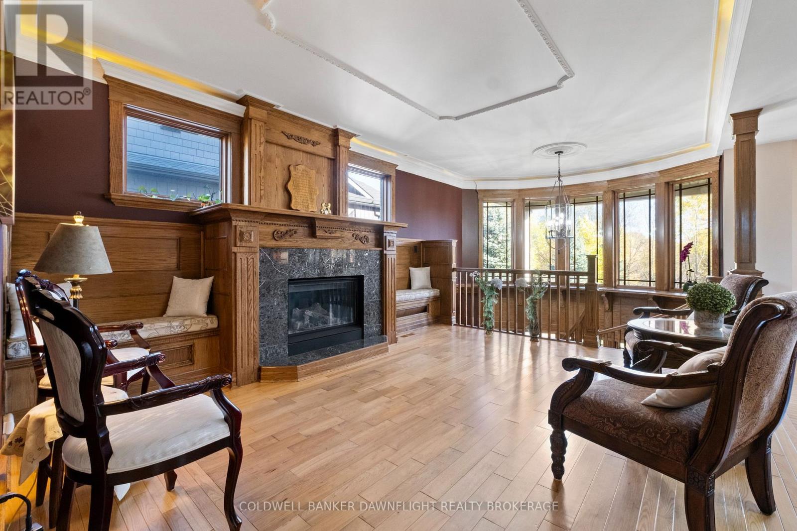 Photo 14 of 50 for 246 Hazelton Lane