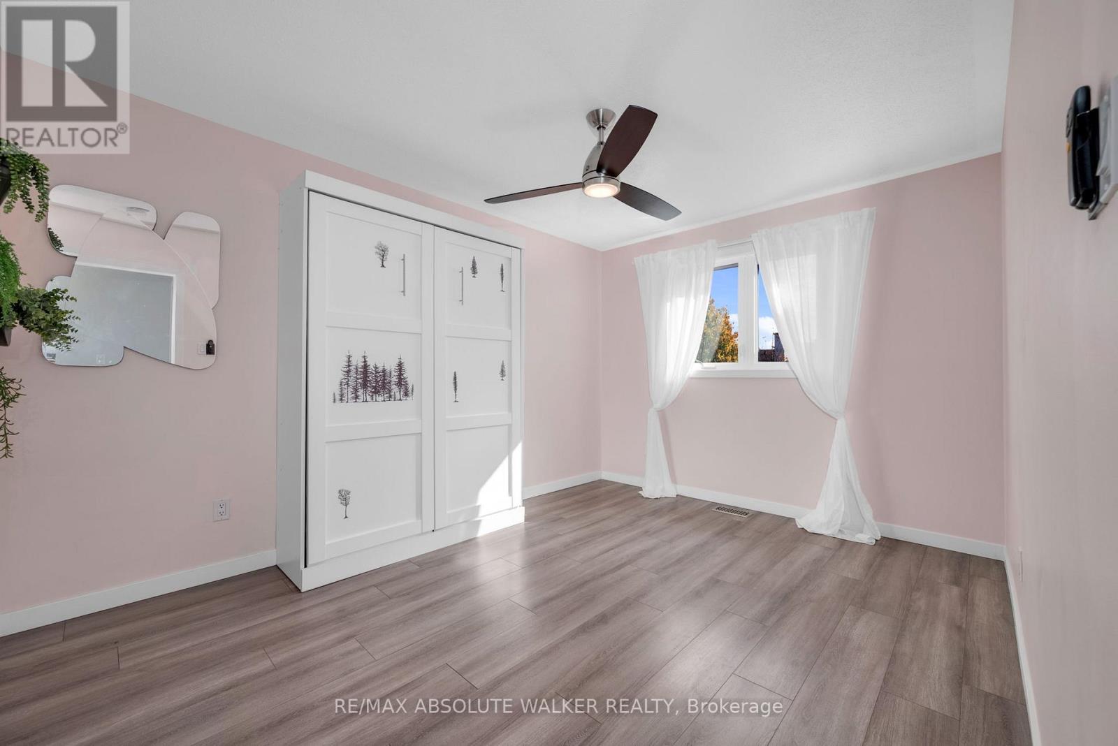32 Acklam Terrace, Ottawa, Ontario  K2K 2H5 - Photo 16 - X12474374