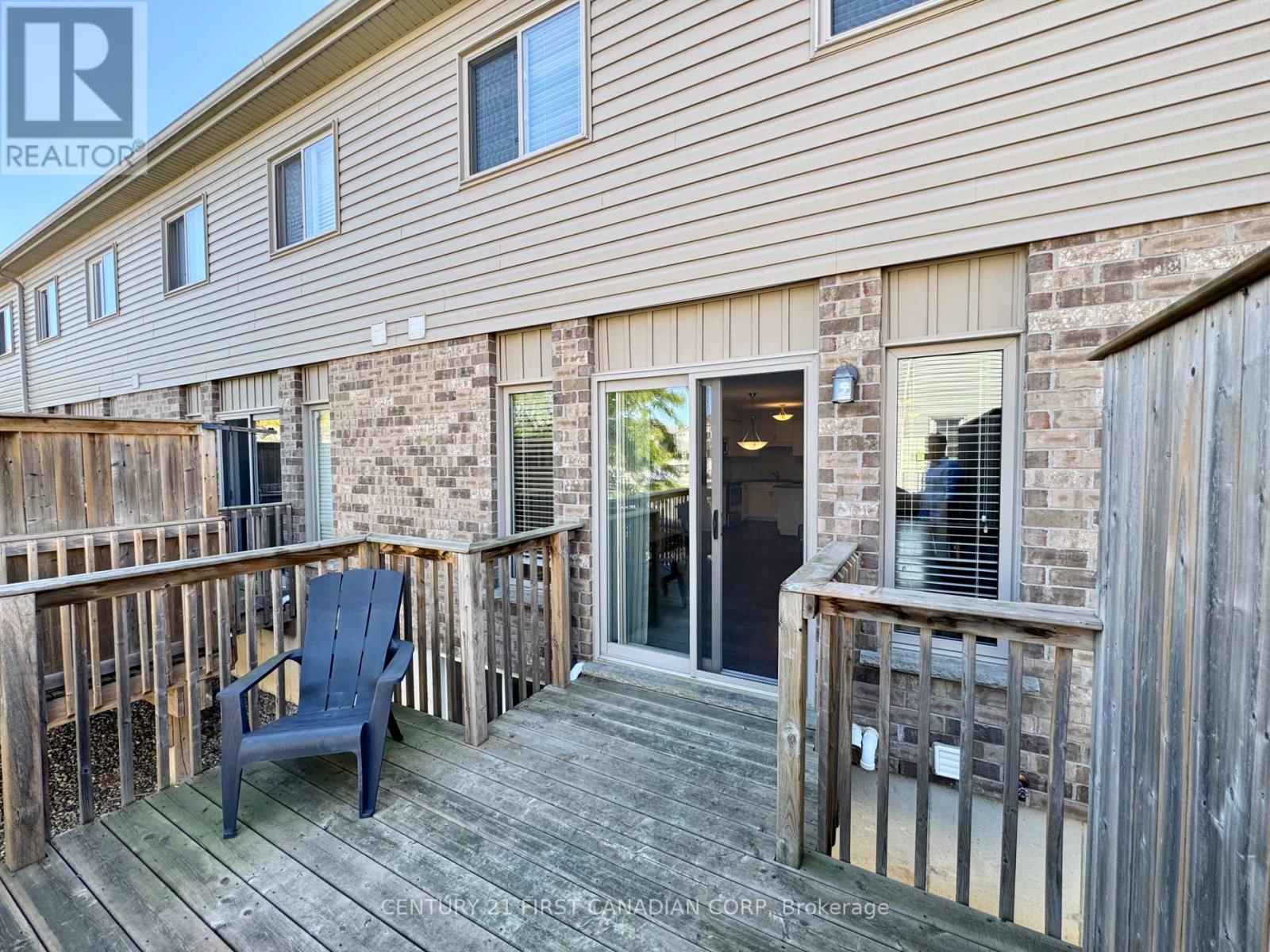 46 - 3186 Singleton Avenue, London South, Ontario  N6L 0B8 - Photo 23 - X12476163