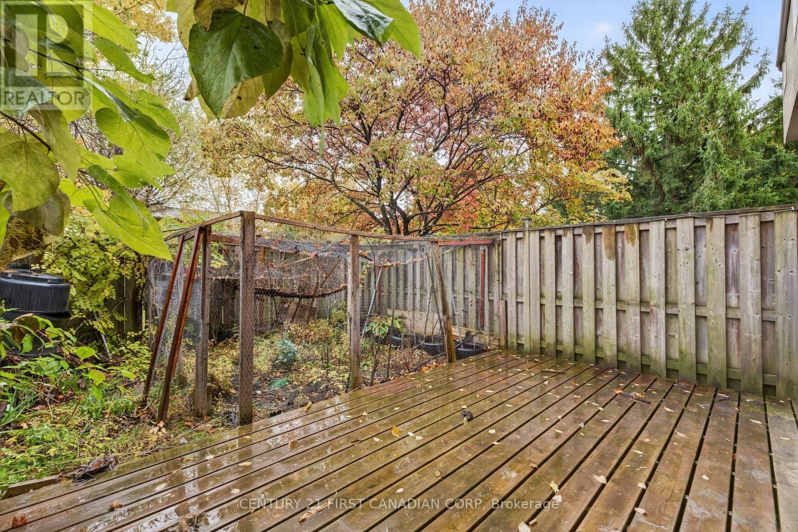 636 Wilkins Street, London South, Ontario  N6C 4Z4 - Photo 22 - X12477854
