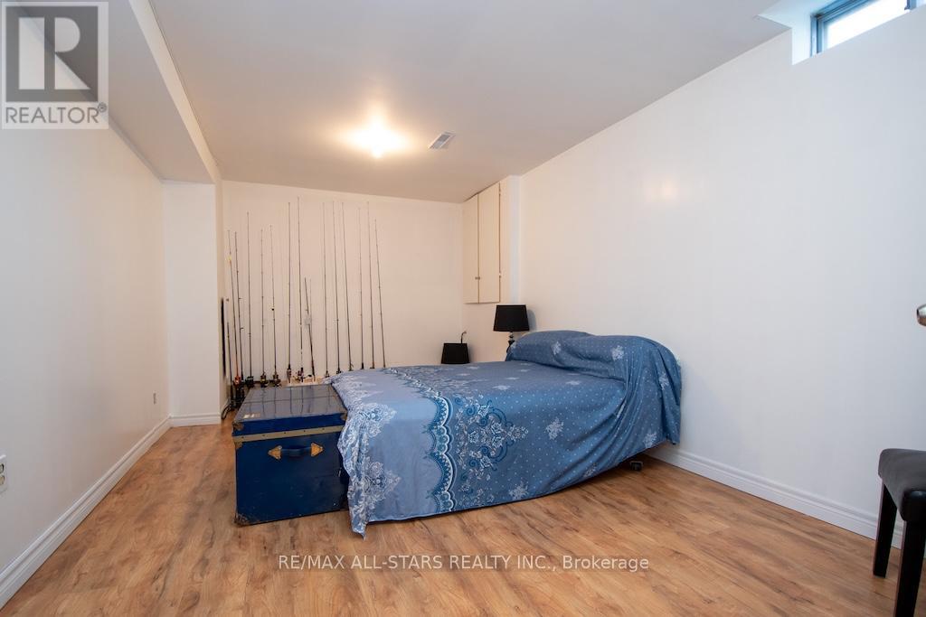 176 Elgin Street, Kawartha Lakes, Ontario  K9V 6B3 - Photo 31 - X12454119