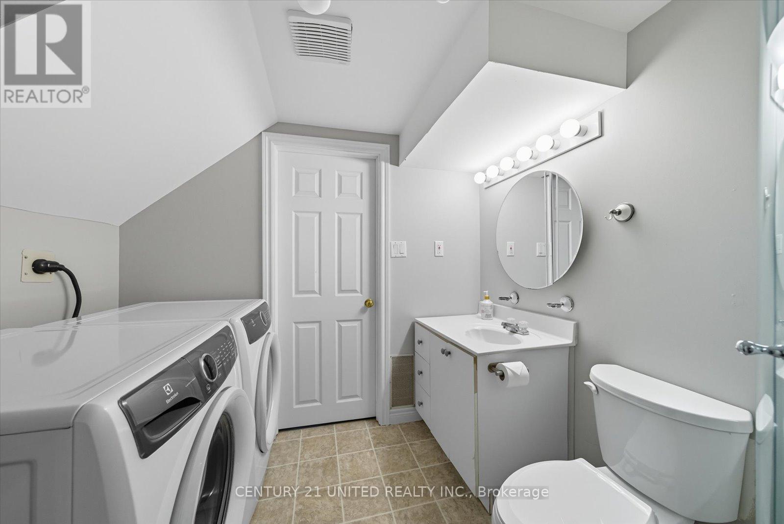 263 Riverview Heights, Peterborough, Ontario  K9J 1A9 - Photo 30 - X12475953