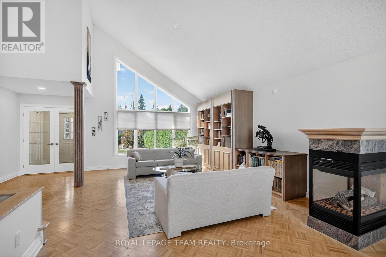 259 Grandview Road, Ottawa, Ontario  K2H 8B9 - Photo 8 - X12474457