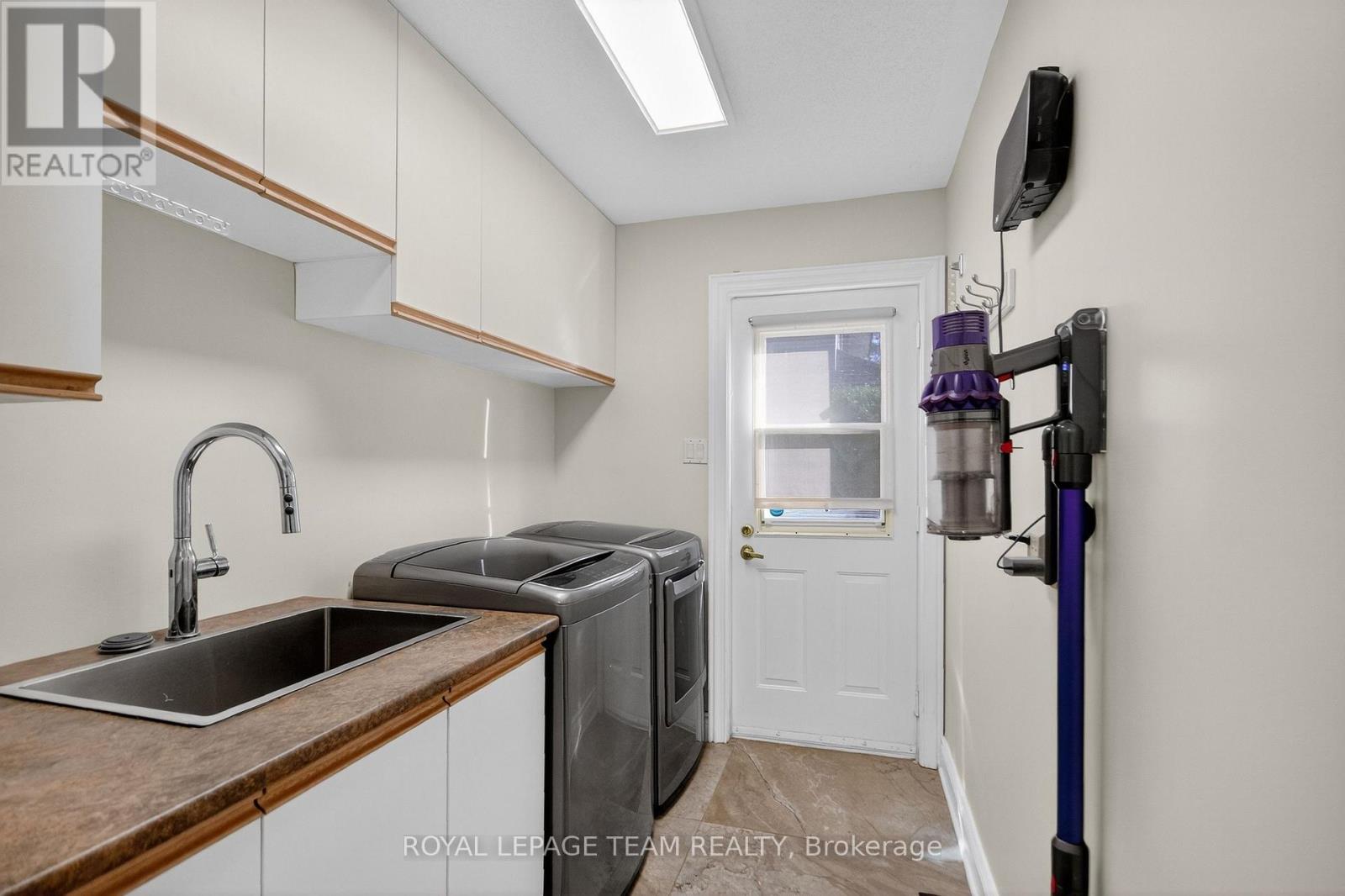 259 Grandview Road, Ottawa, Ontario  K2H 8B9 - Photo 46 - X12474457