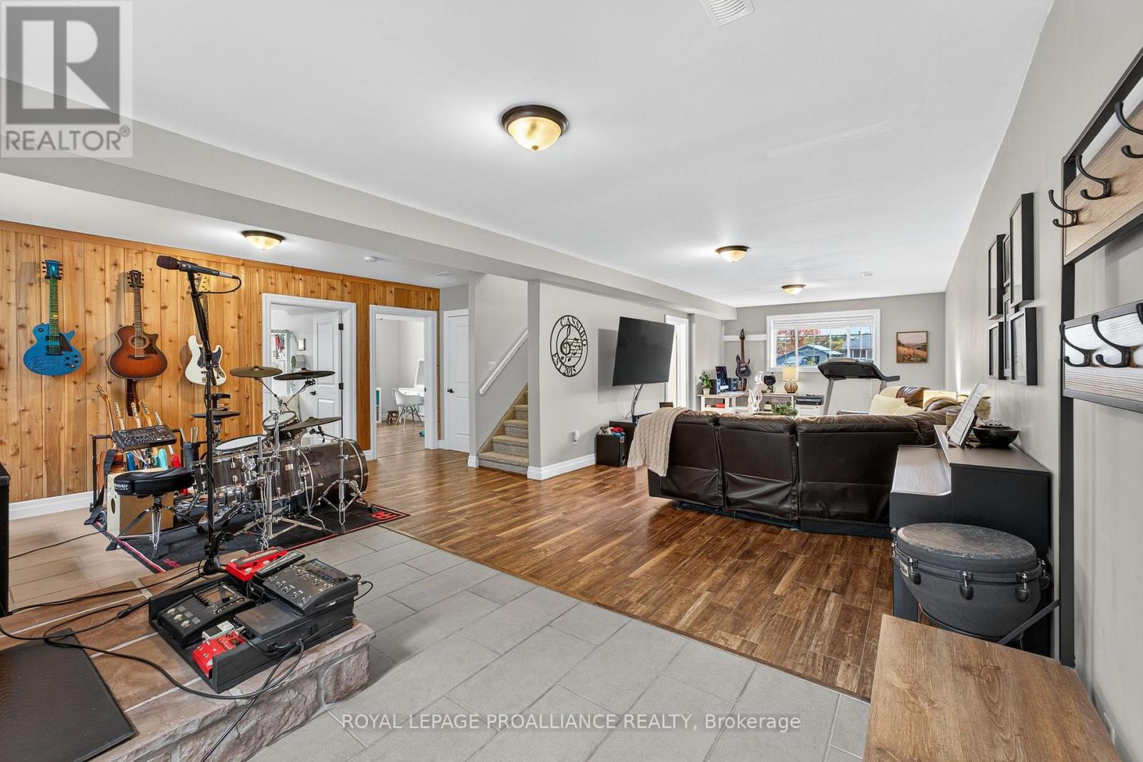 40 Charles Court, Tweed, Ontario  K0K 3J0 - Photo 29 - X12476013