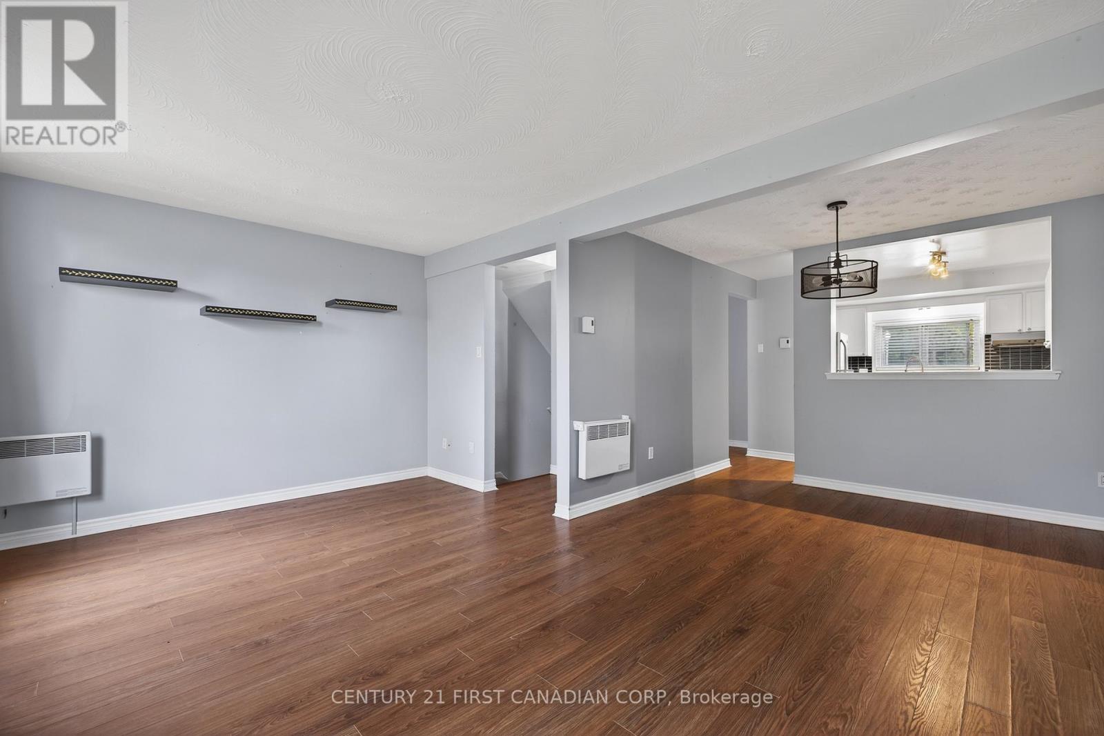 636 Wilkins Street, London South, Ontario  N6C 4Z4 - Photo 8 - X12477854