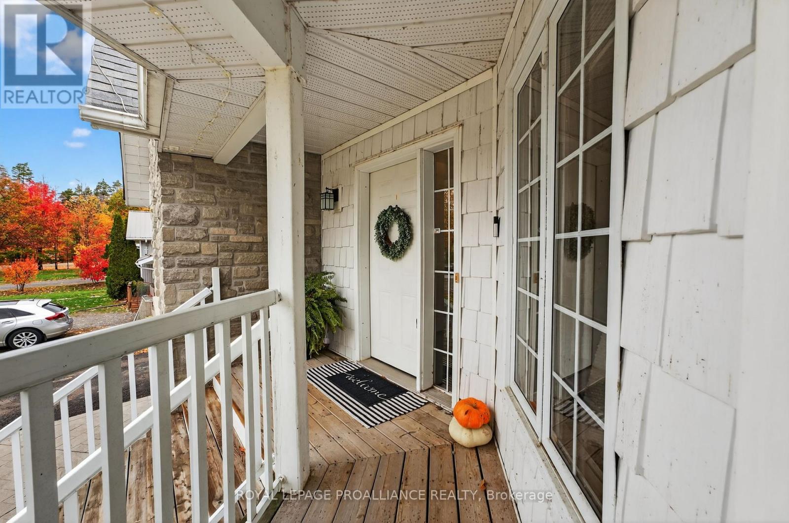 40 Charles Court, Tweed, Ontario  K0K 3J0 - Photo 5 - X12476013