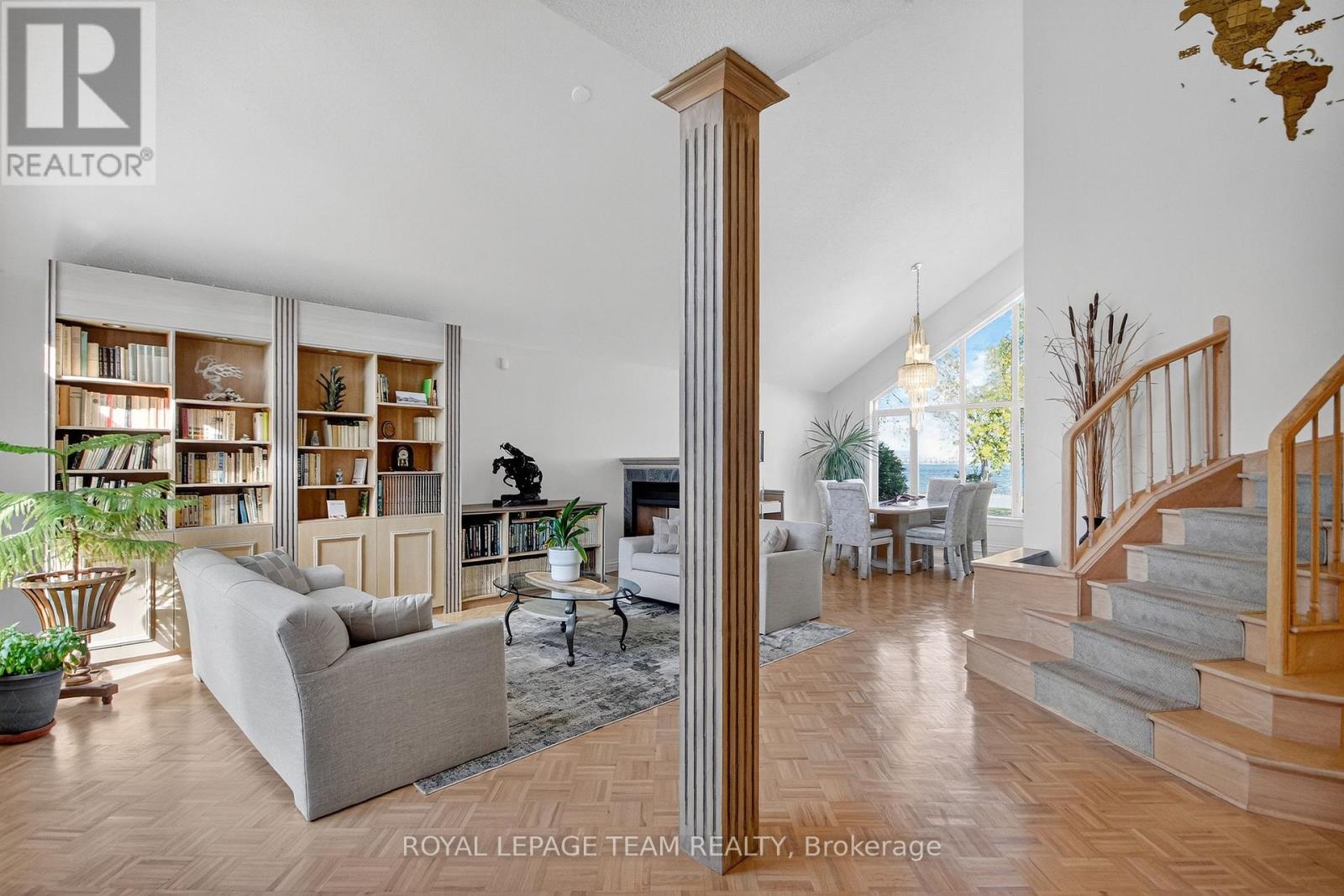 259 Grandview Road, Ottawa, Ontario  K2H 8B9 - Photo 5 - X12474457
